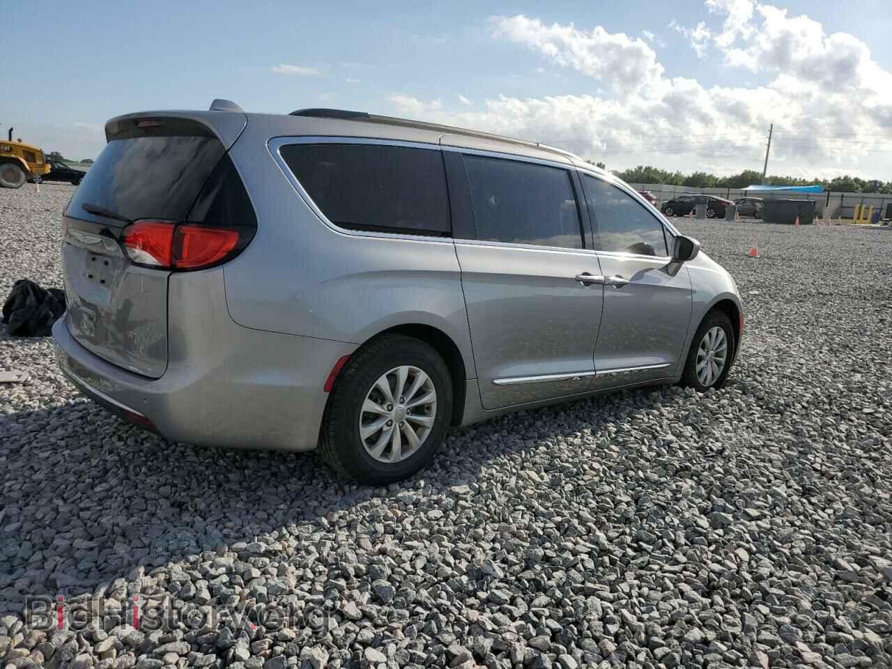 2017 CHRYSLER PACIFICA - VIN: 2C4RC1BG6HR645008 - Фото 3