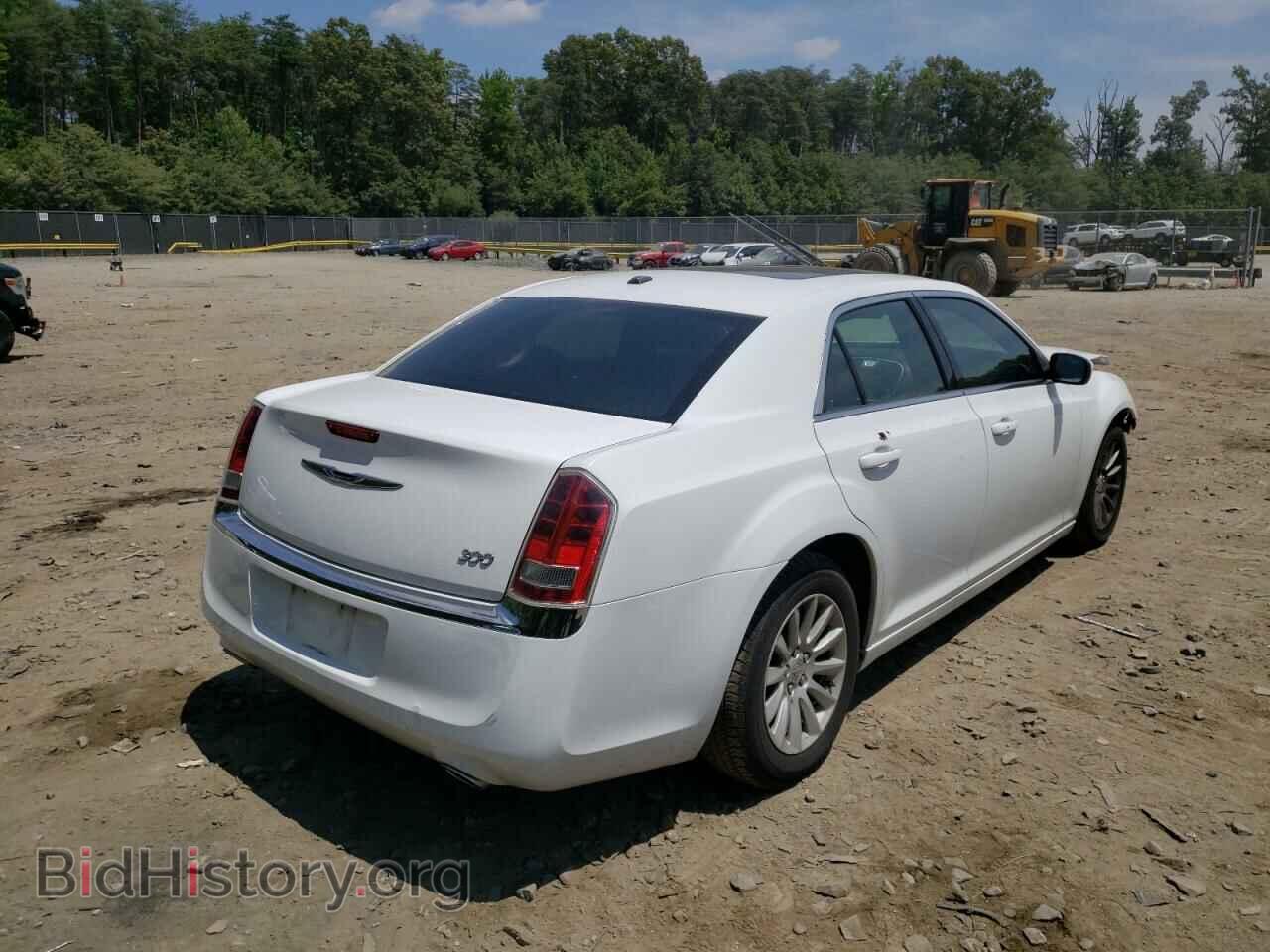 2013 CHRYSLER 300 - VIN: 2C3CCAAG6DH709981 - Фото 4