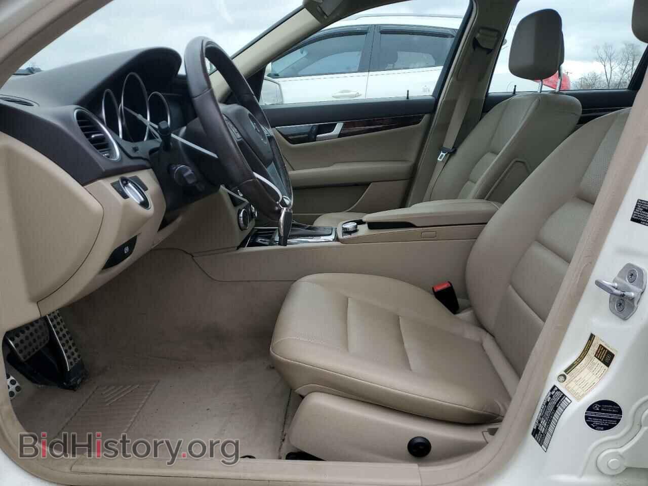 2012 MERCEDES-BENZ C-CLASS - VIN: WDDGF8BB8CF916751 - Фото 7