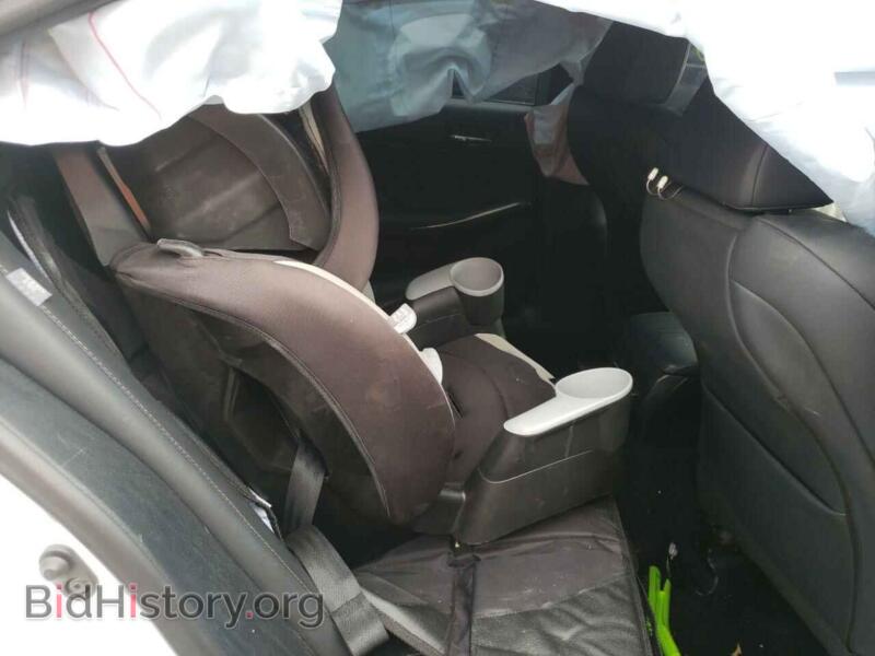 2014 Lexus IS (VIN JTHCF1D22E5012608) — фото 6 из 10