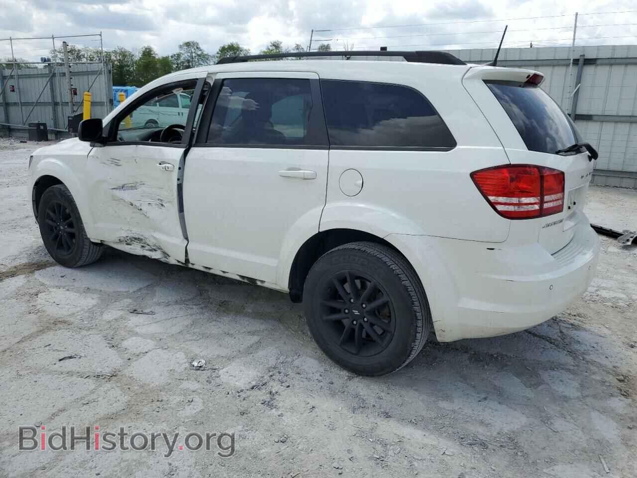 2020 DODGE JOURNEY - VIN: 3C4PDCAB7LT238102 - Фото 2