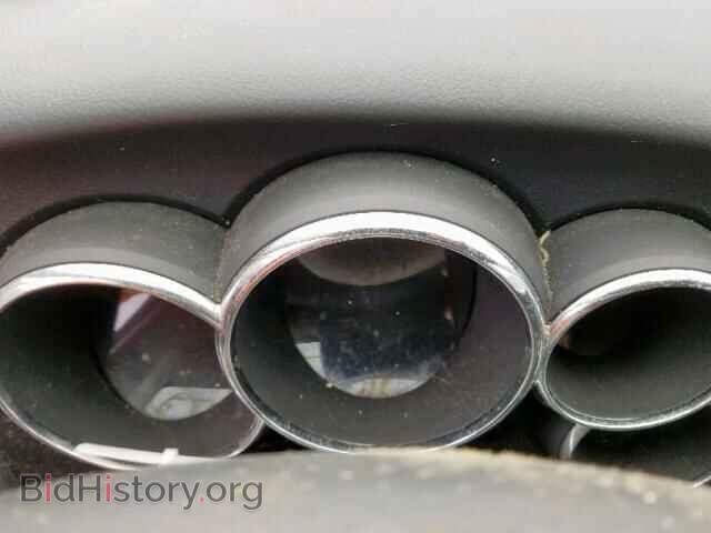 2005 TOYOTA COROLLA - VIN: 2T1LR32E75C341325 - Фото 8