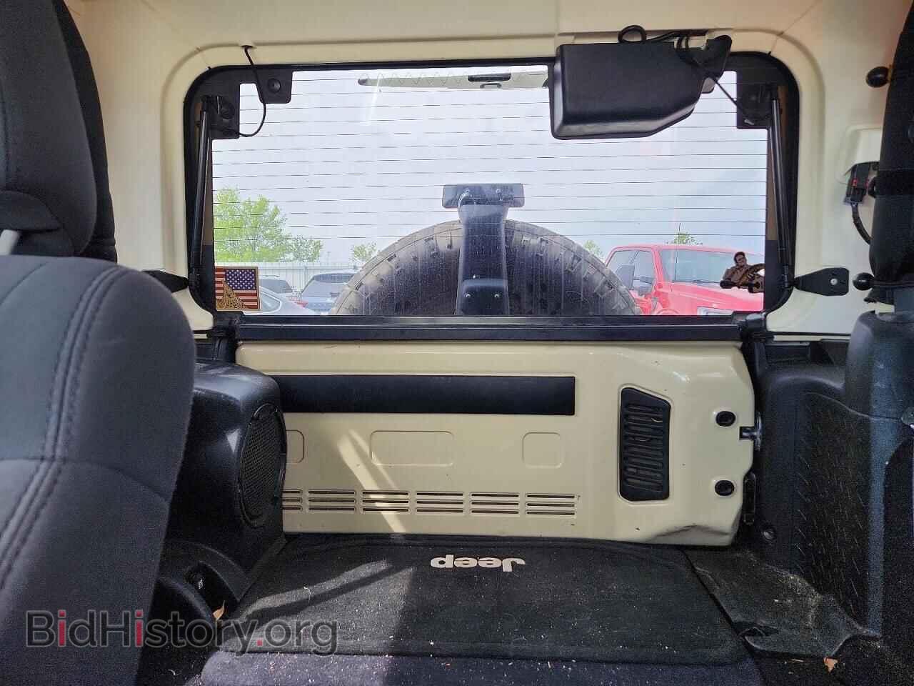2011 JEEP WRANGLER - VIN: 1J4AA5D17BL558148 - Фото 10
