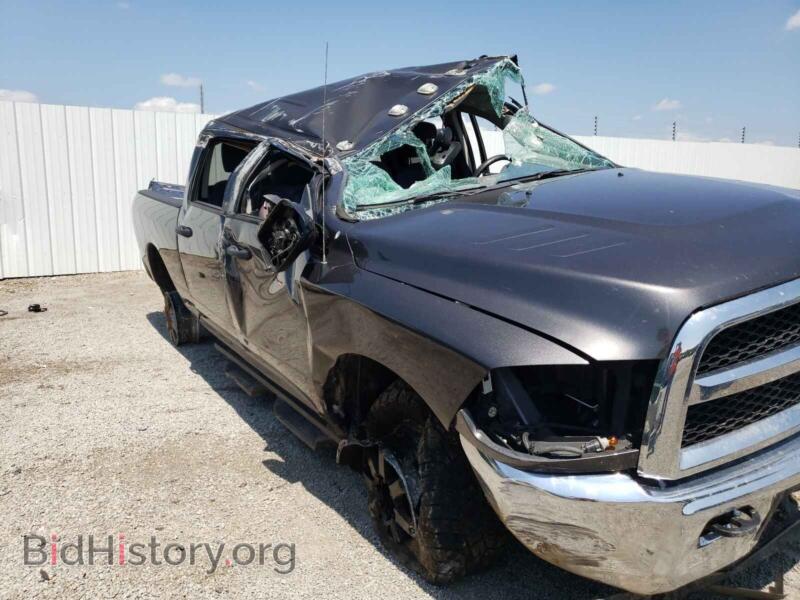 2018 RAM 2500 (VIN 3C6UR5CL3JG109292) — photo 9 of 10