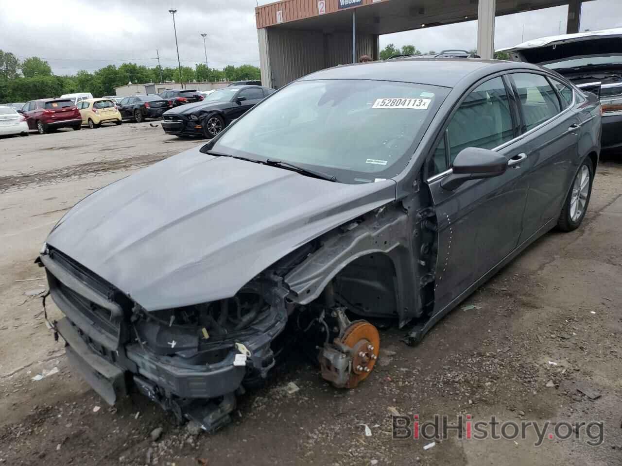 Photo 3FA6P0H70KR153753 - FORD FUSION 2019