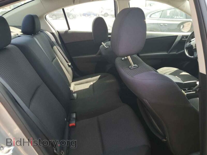 2012 Mazda 3 (VIN JM1BL1UG4C1525512) — photo 10 of 12