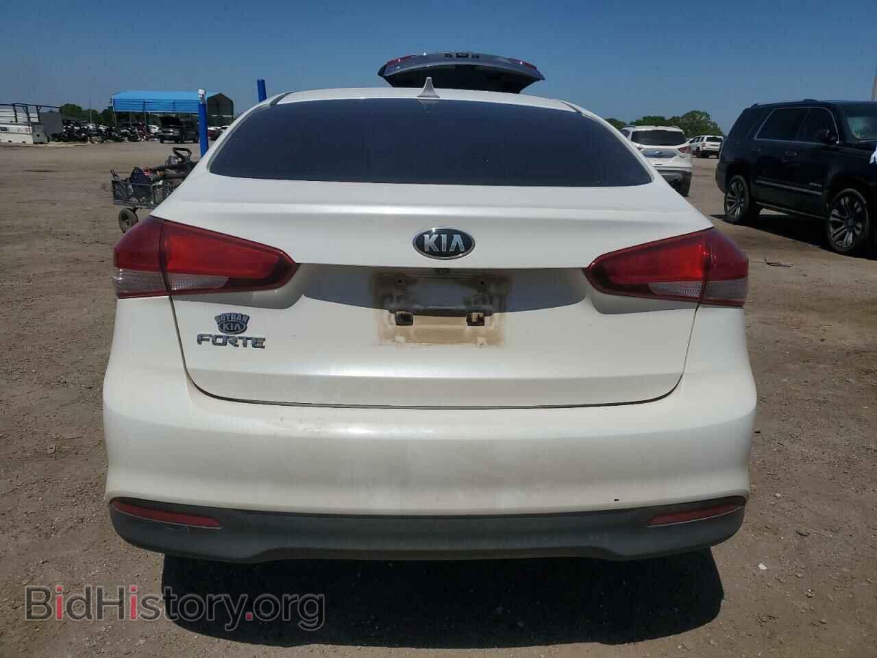 2017 KIA FORTE - VIN: 3KPFL4A72HE075855 - Фото 6