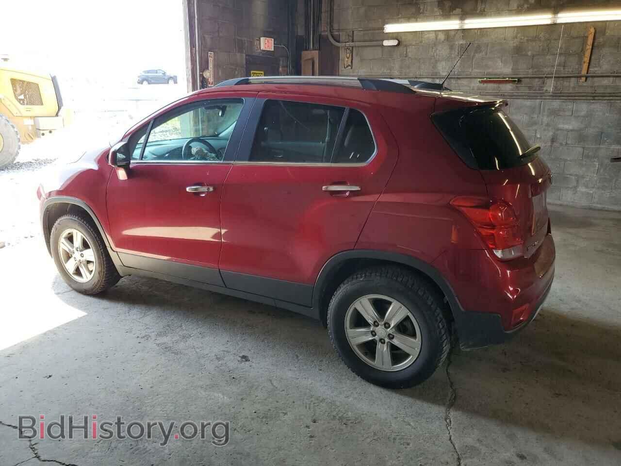 2019 CHEVROLET TRAX - VIN: 3GNCJPSBXKL299561 - Фото 2