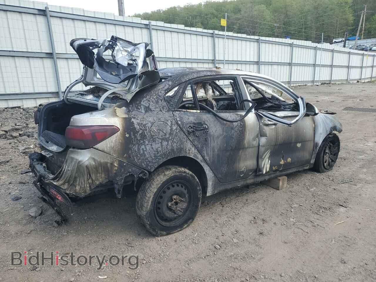 2018 KIA RIO - VIN: 3KPA24AB8JE100619 - Фото 3