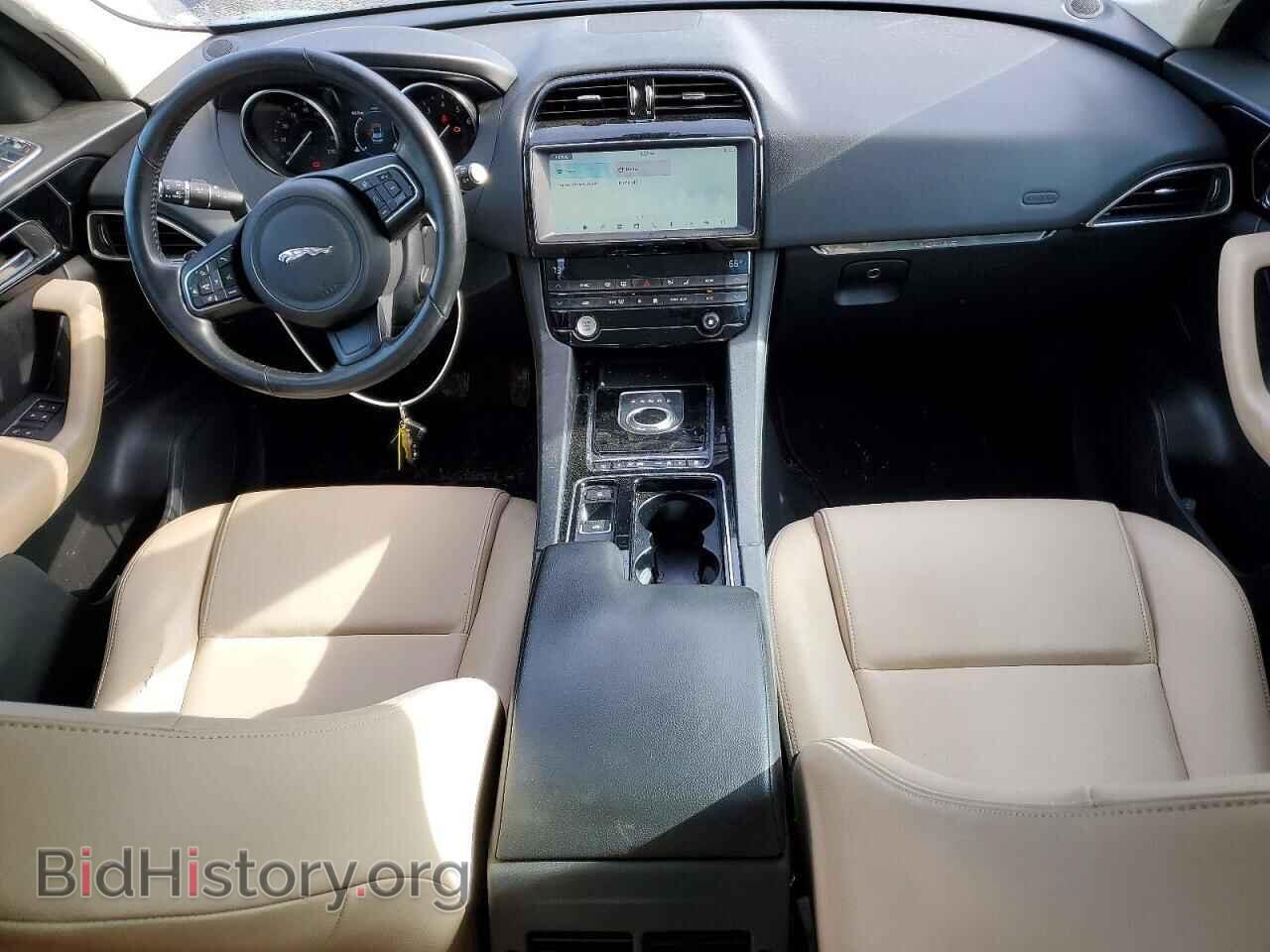 2020 JAGUAR F-PACE - VIN: SADCJ2FX4LA646915 - Photo 8