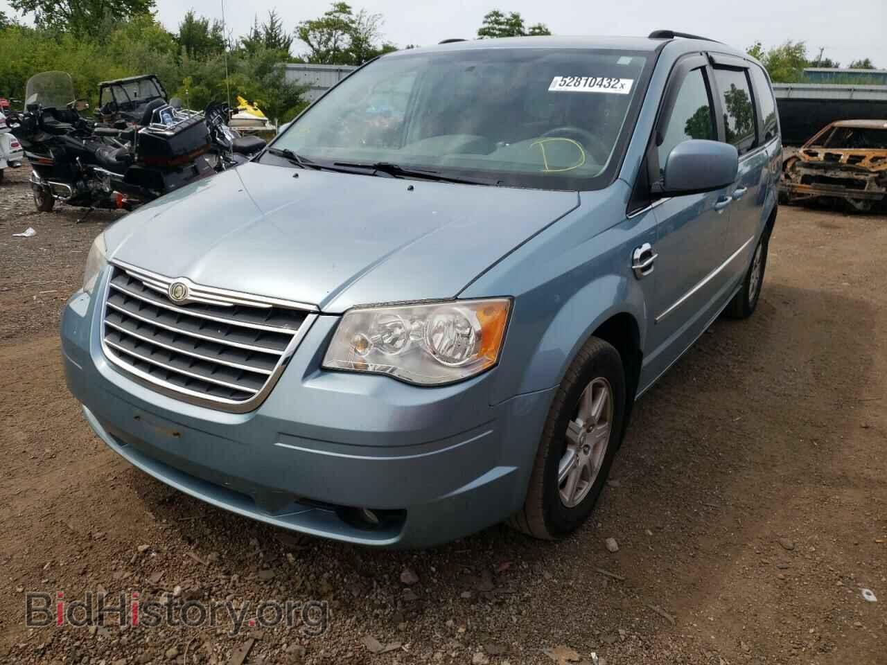 2010 CHRYSLER MINIVAN - VIN: 2A4RR5D17AR176610 - Photo 2