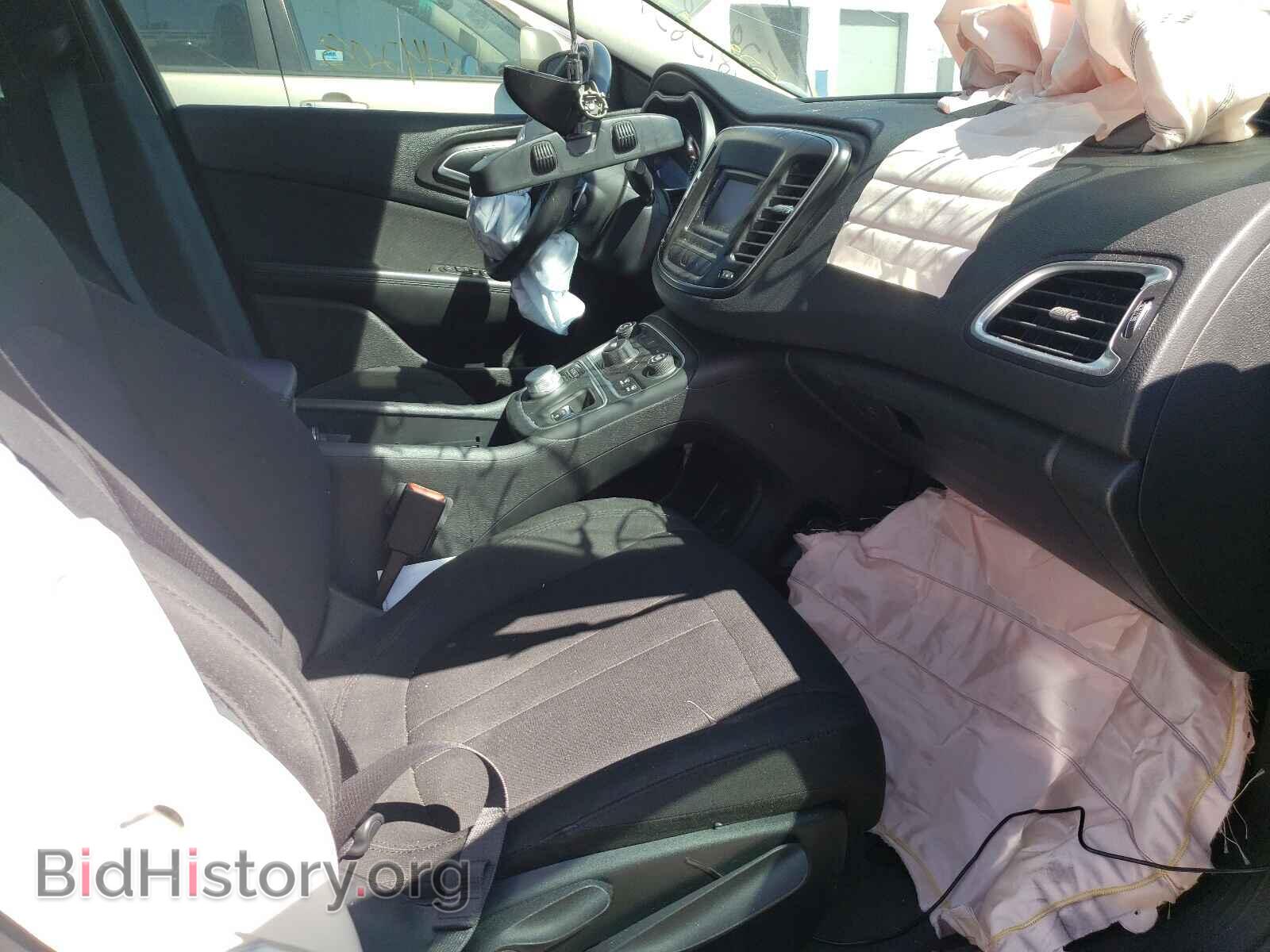 2016 CHRYSLER 200 - VIN: 1C3CCCAG1GN172721 - Photo 5