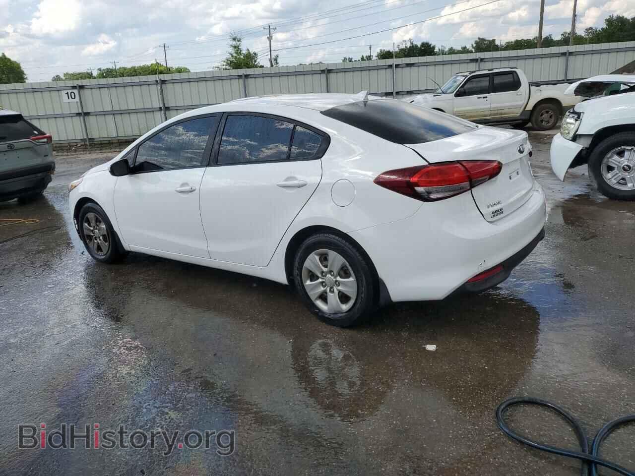 2017 KIA FORTE - VIN: 3KPFK4A74HE027812 - Фото 2