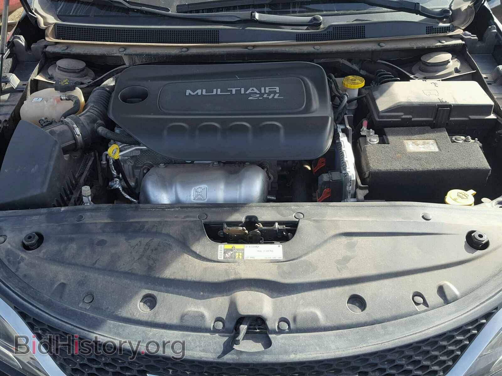 2016 CHRYSLER 200 - VIN: 1C3CCCAB0GN149838 - Фото 7