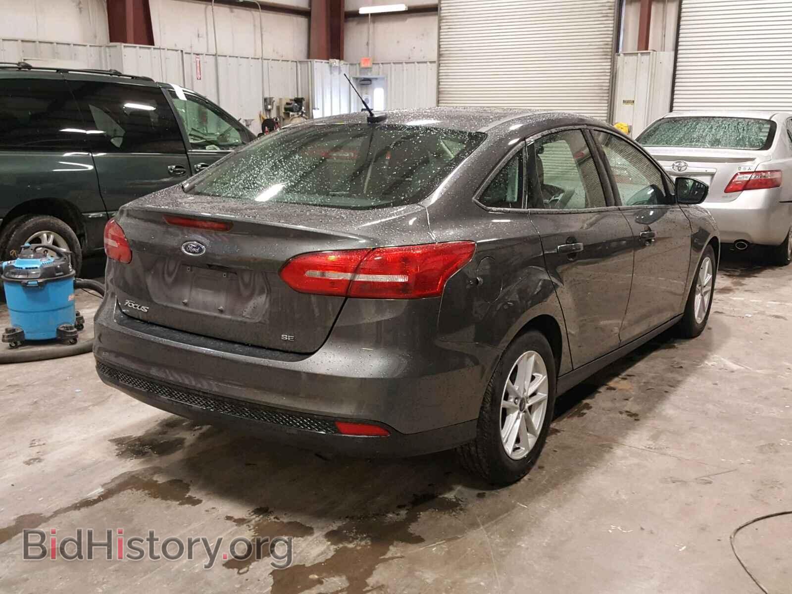 2017 FORD FOCUS SE - VIN: 1FADP3F21HL285489 - Фото 4