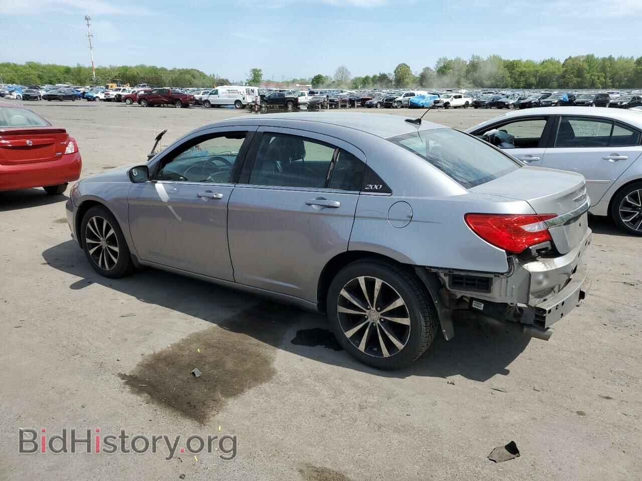 2013 CHRYSLER 200 - VIN: 1C3CCBCG3DN509845 - Фото 2