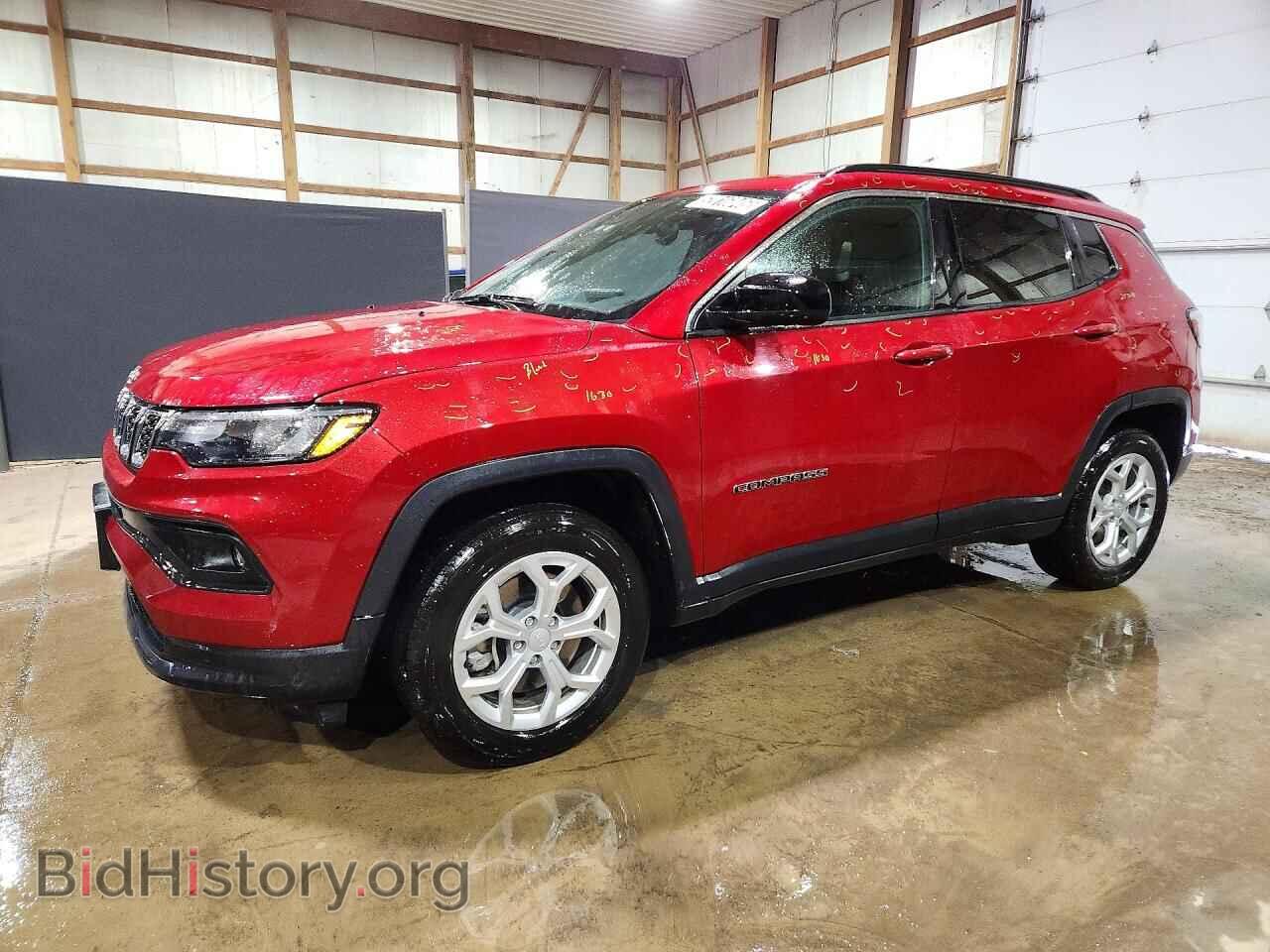 Photo 3C4NJDBN0RT154520 - JEEP COMPASS 2024