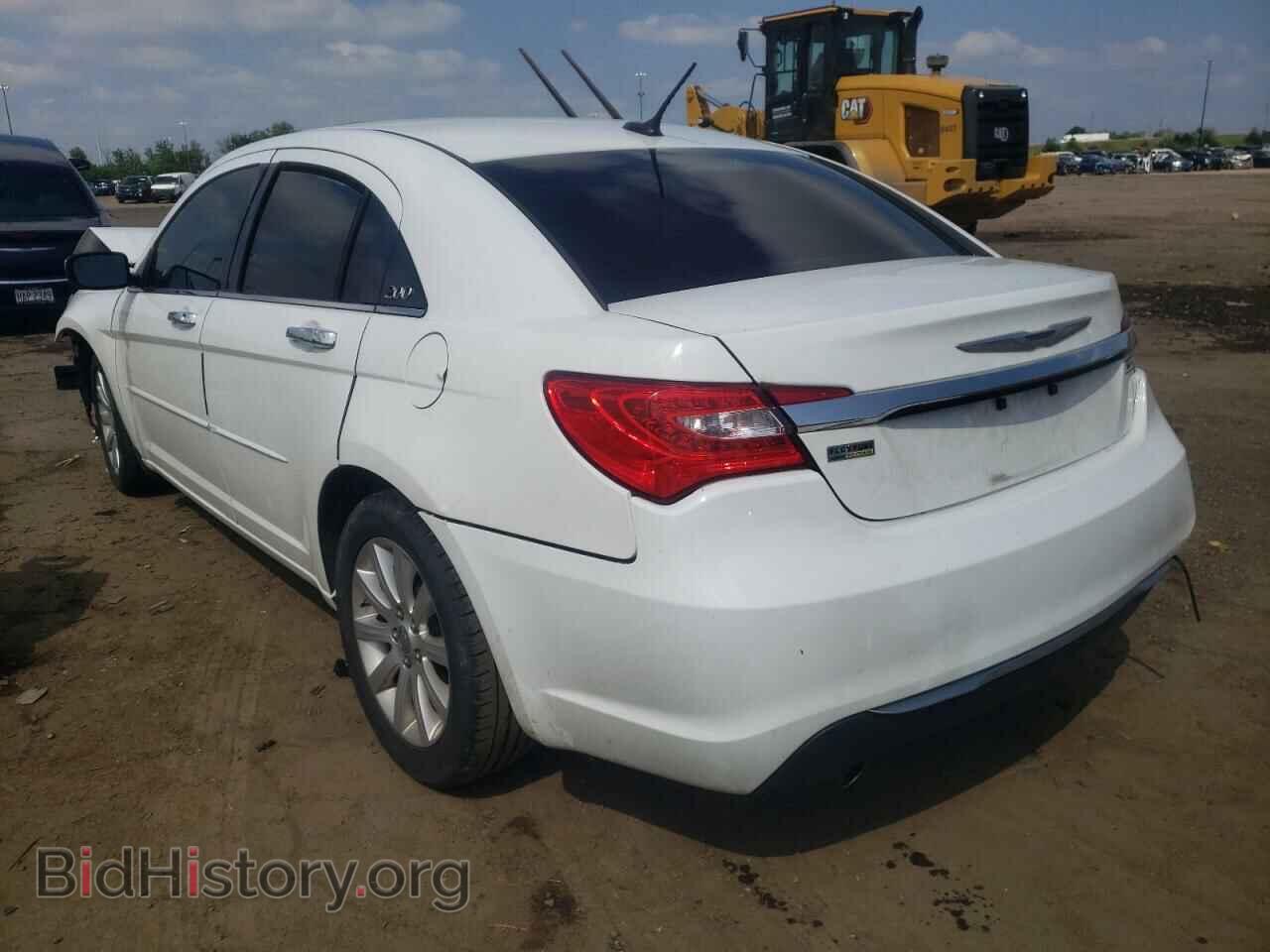 2013 CHRYSLER 200 - VIN: 1C3CCBCG7DN607891 - Фото 3