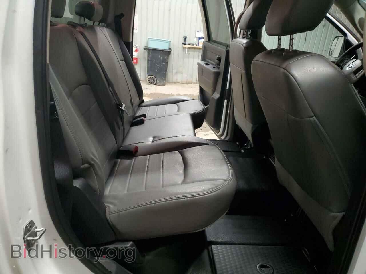 2015 RAM All Models - VIN: 3C6TR5HT4FG577026 - Photo 10