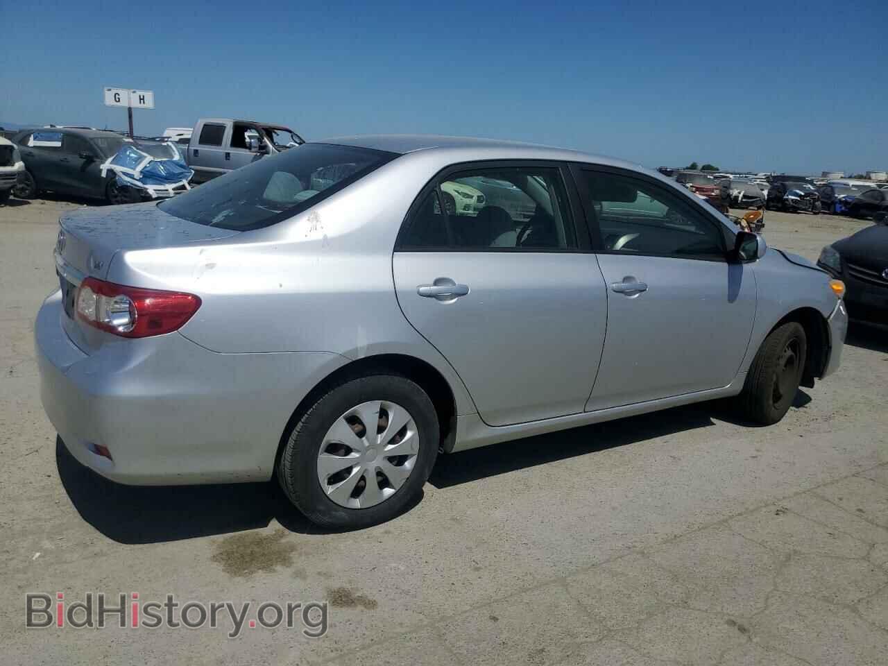 2011 TOYOTA COROLLA - VIN: JTDBU4EE9B9163267 - Фото 3
