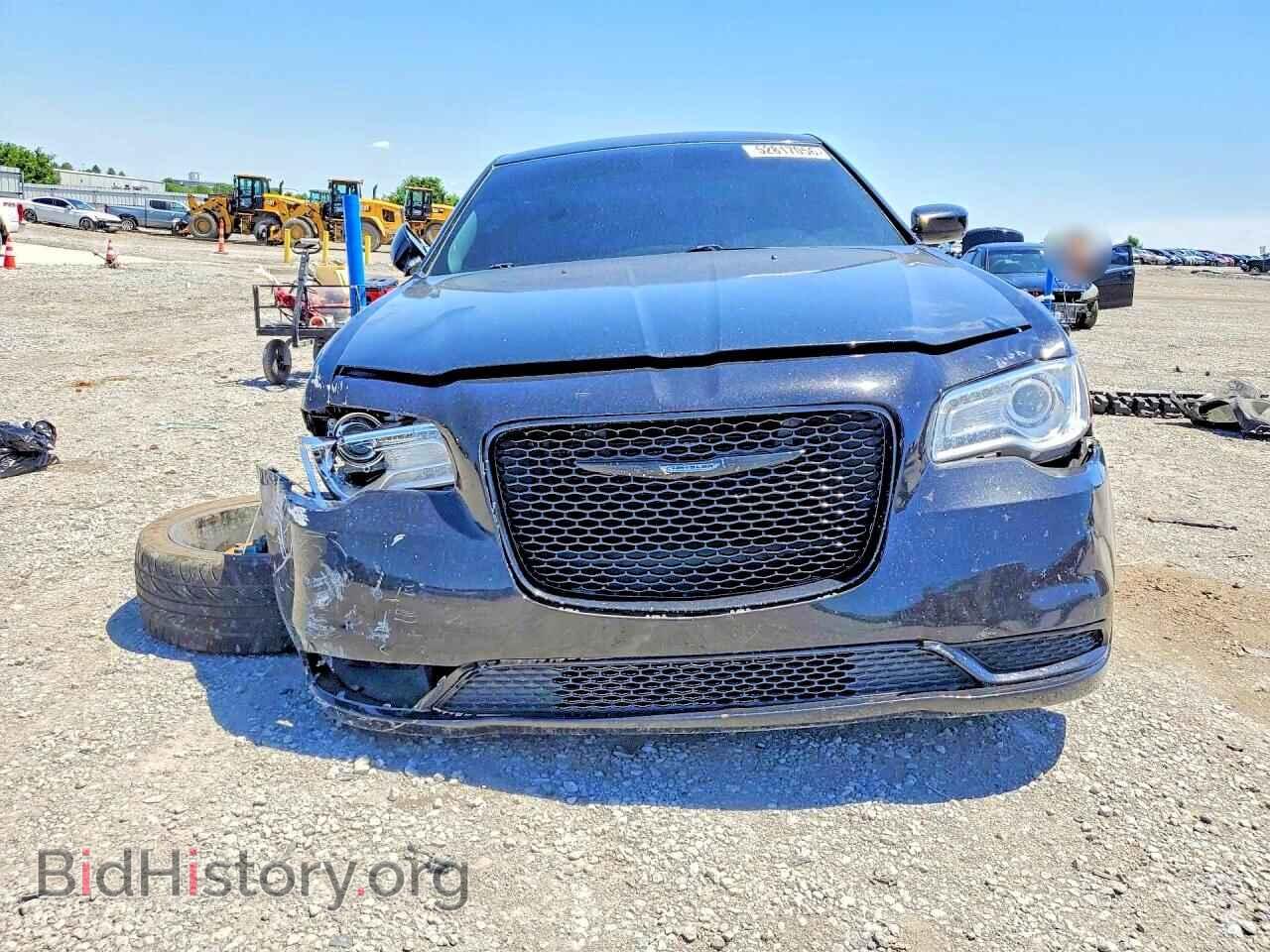 2015 CHRYSLER 300 - VIN: 2C3CCAAG5FH830035 - Photo 5