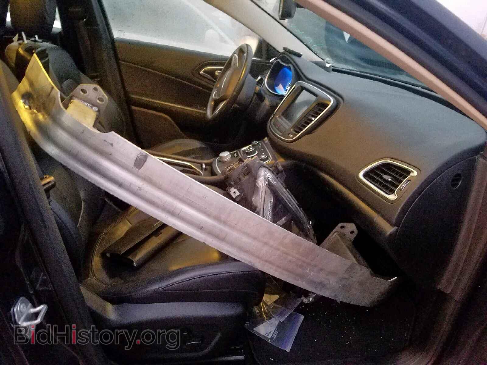 2016 CHRYSLER 200 - VIN: 1C3CCCAB9GN183096 - Photo 5