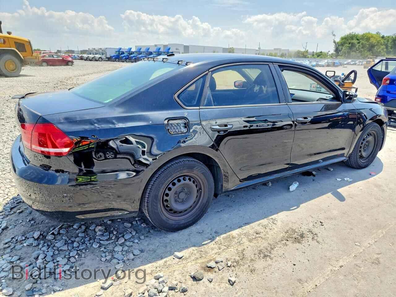 2013 VOLKSWAGEN PASSAT - VIN: 1VWAP7A31DC138519 - Фото 3