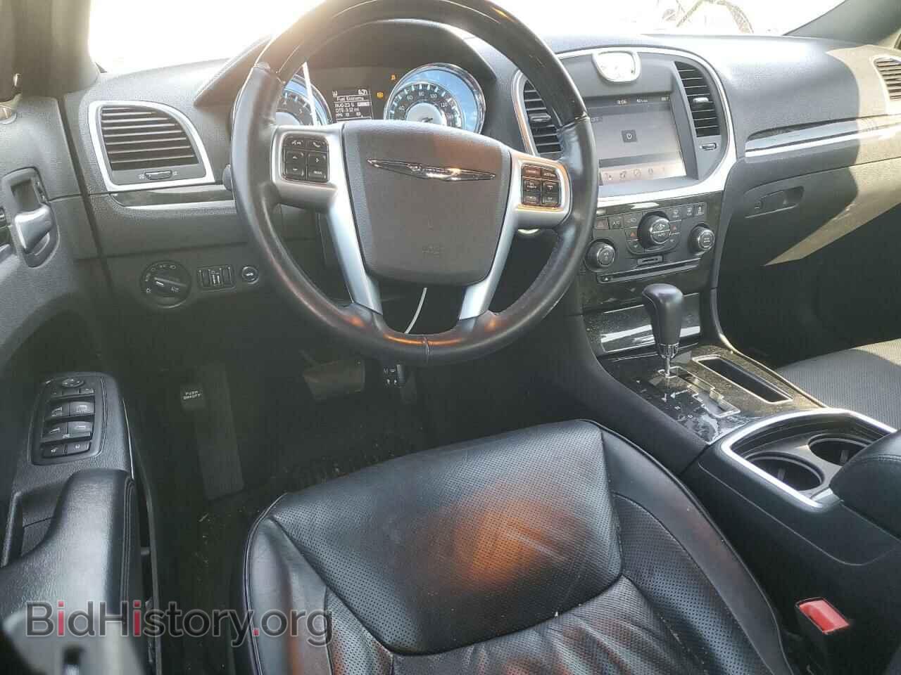 2011 CHRYSLER 300 - VIN: 2C3CA6CTXBH594733 - Фото 8