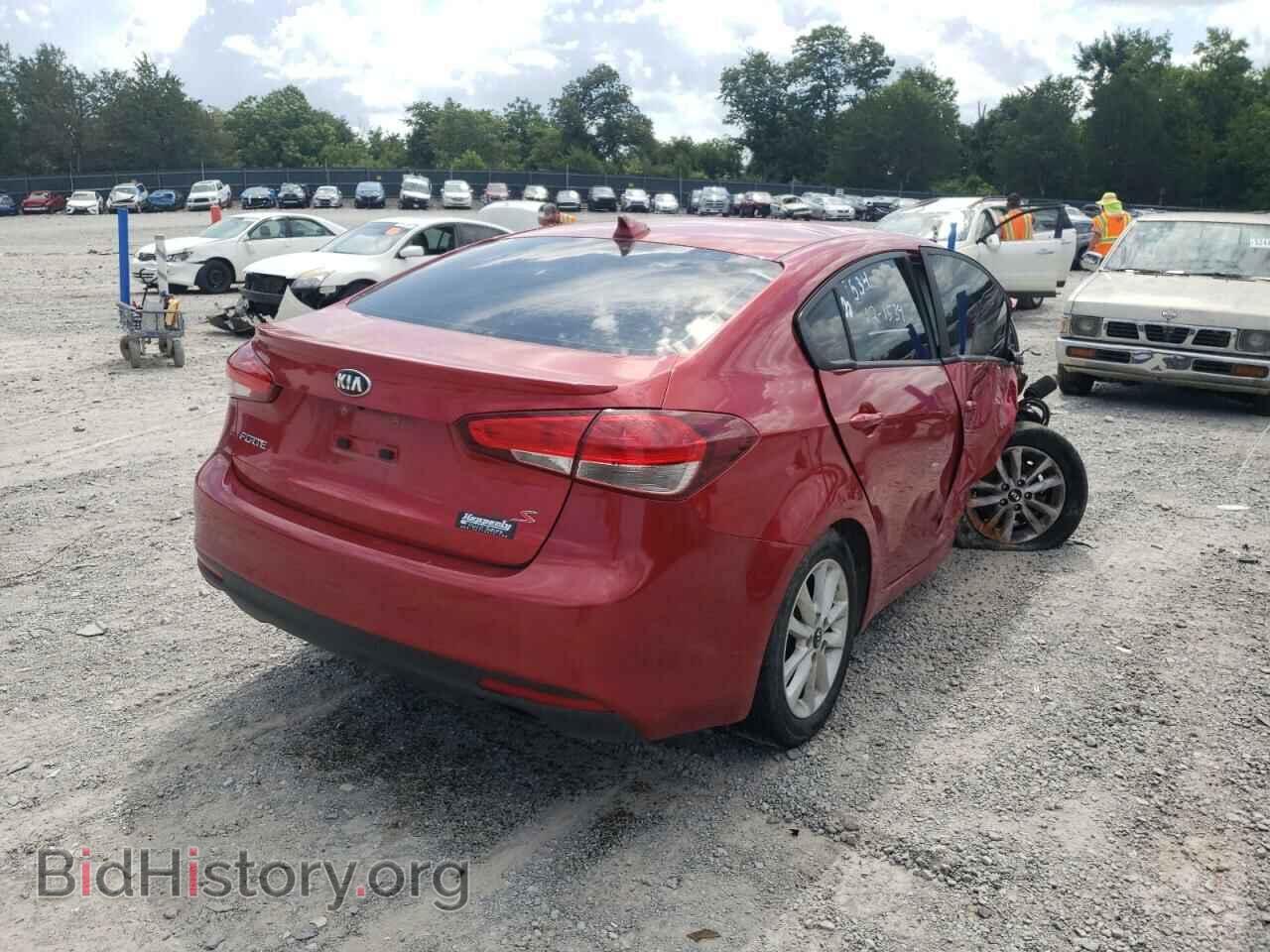 2017 KIA FORTE - VIN: 3KPFL4A76HE049601 - Фото 4