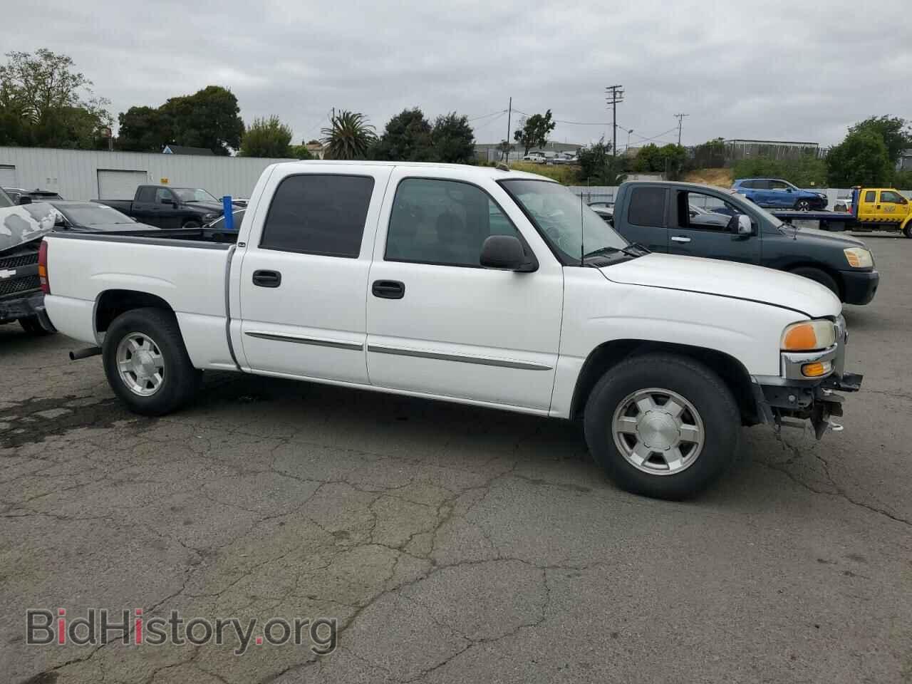 2006 GMC SIERRA - VIN: 2GTEC13VX61215618 - Photo 4