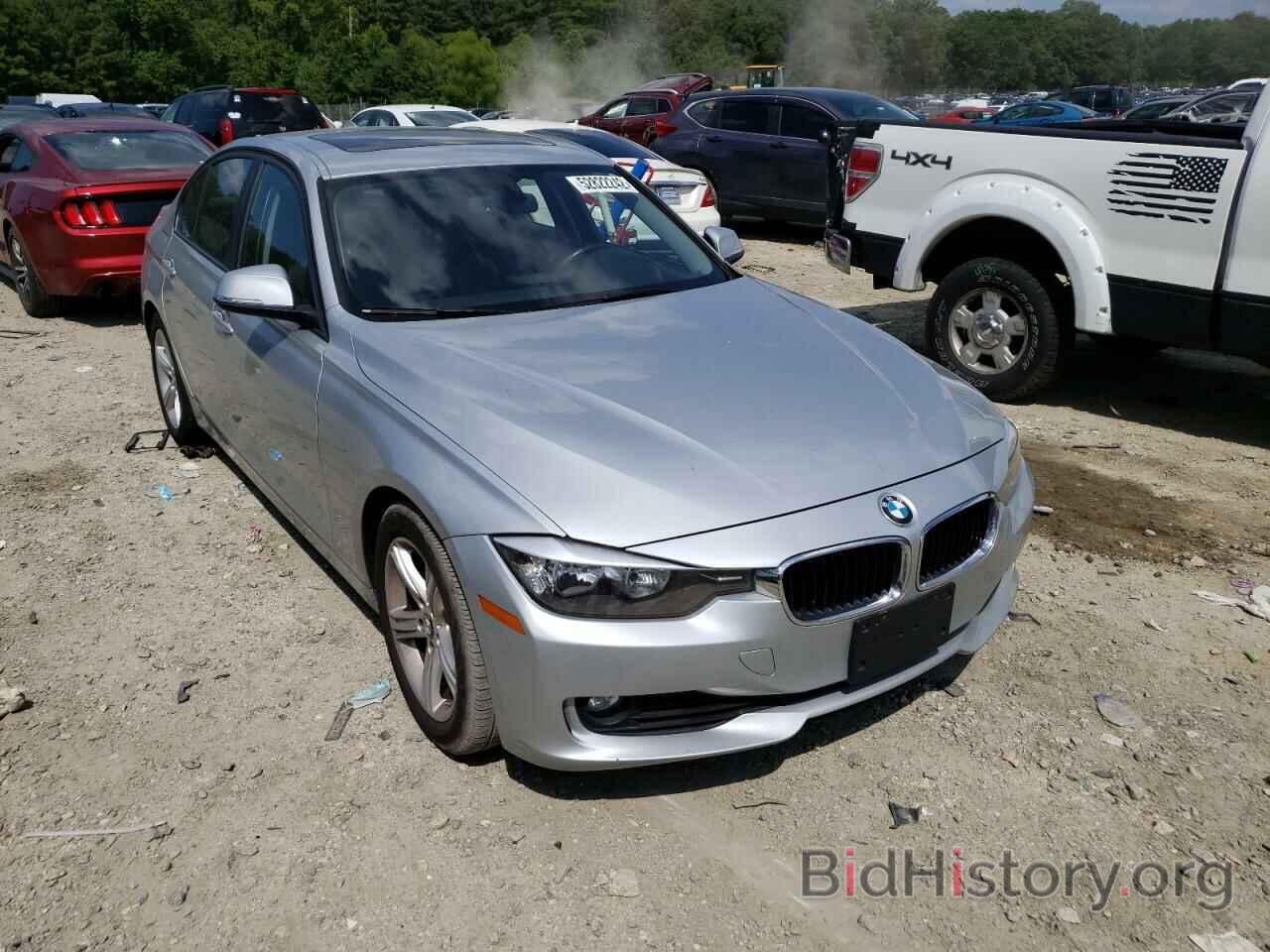 Photo WBA3C1G57DNN93535 - BMW 3 SERIES 2013