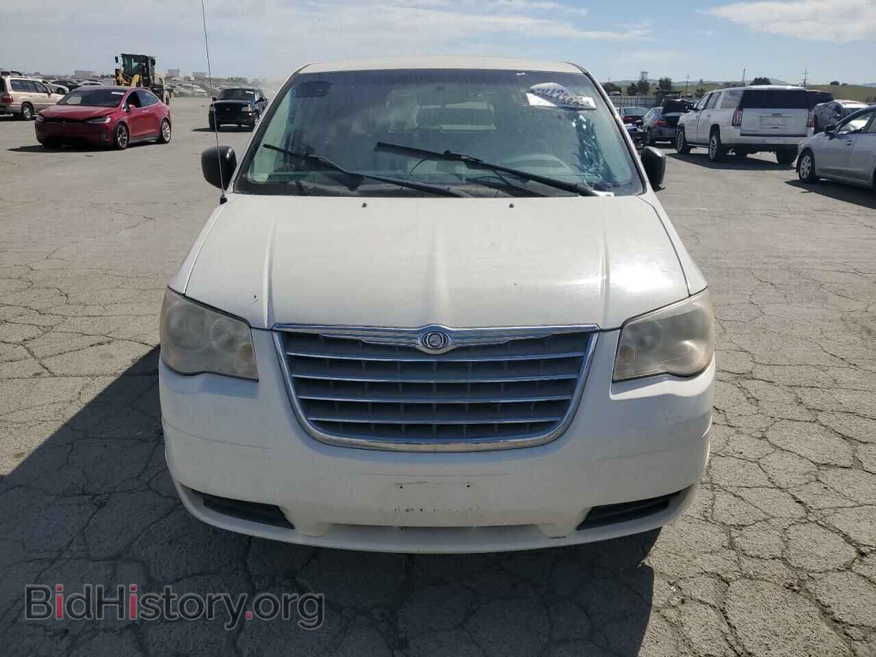 2009 CHRYSLER MINIVAN - VIN: 2A8HR44E69R656124 - Фото 5