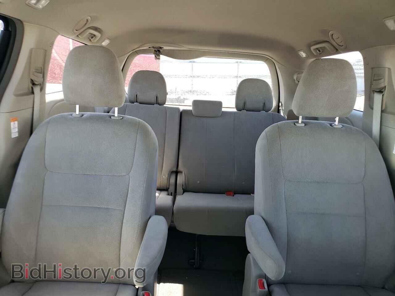 2017 TOYOTA All Models - VIN: 5TDZZ3DC1HS866740 - Фото 10