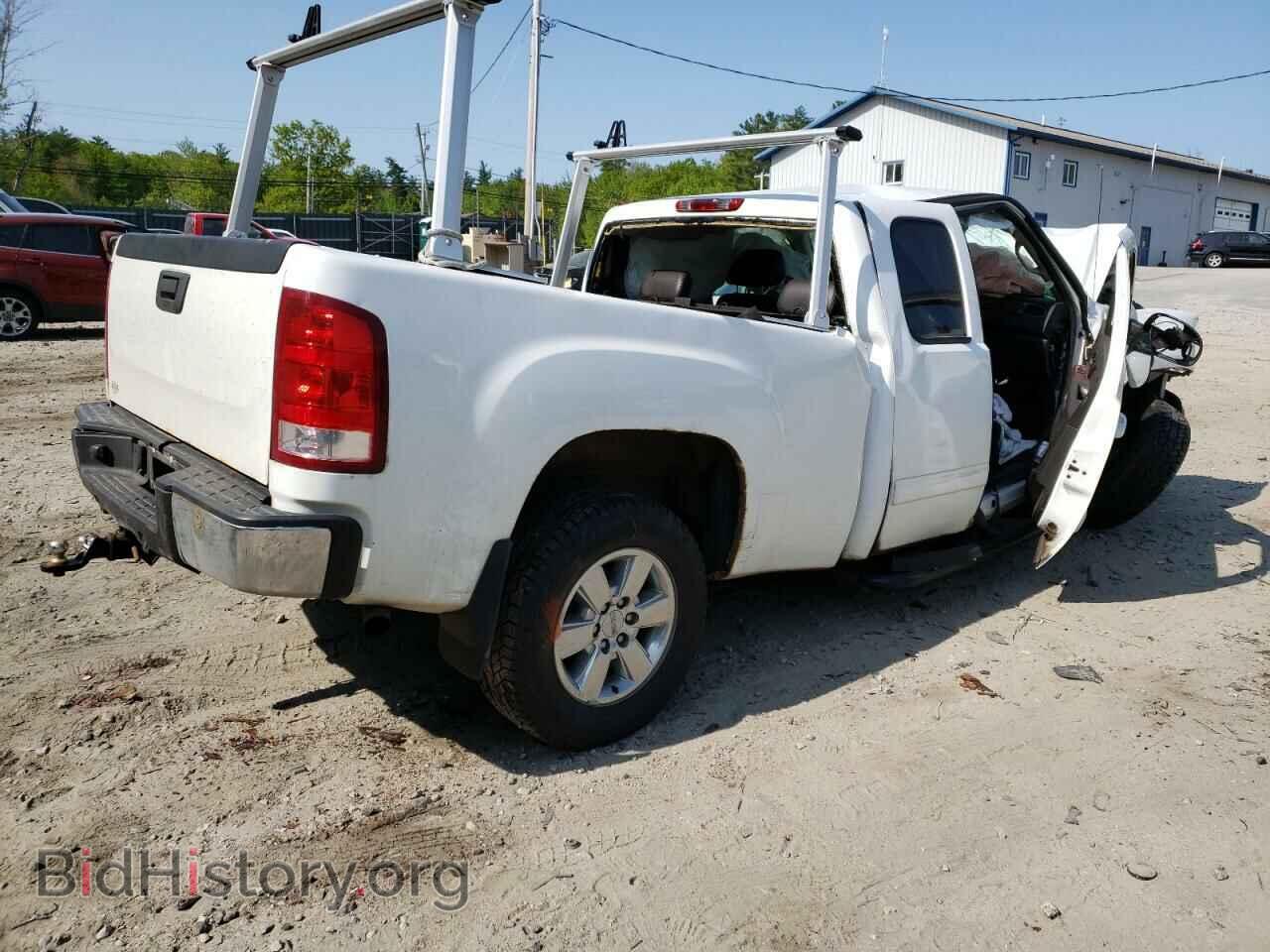 2011 GMC SIERRA - VIN: 1GTR2WE35BZ136565 - Фото 3