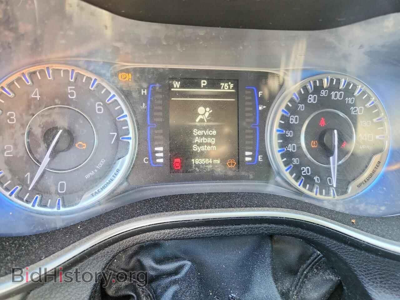 2015 CHRYSLER 200 - VIN: 1C3CCCAB2FN576436 - Photo 9