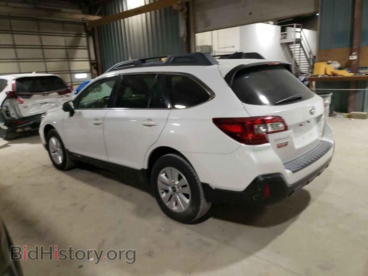 2019 SUBARU OUTBACK - VIN: 4S4BSAFC0K3262107 - Фото 2