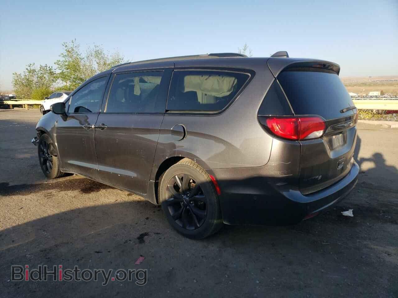 2018 CHRYSLER PACIFICA - VIN: 2C4RC1GG7JR365144 - Фото 2