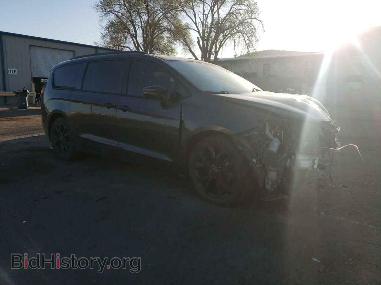 2018 CHRYSLER PACIFICA - VIN: 2C4RC1GG7JR365144 - Фото 4