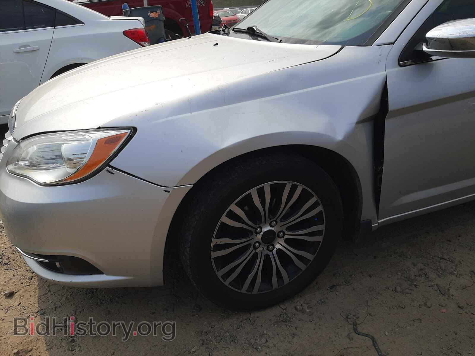 2011 CHRYSLER 200 - VIN: 1C3BC2FB5BN570039 - Фото 9