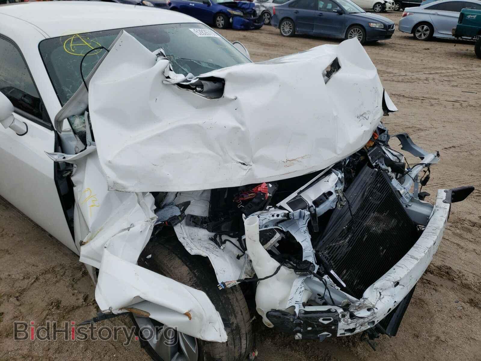 2019 DODGE CHALLENGER - VIN: 2C3CDZAG4KH677346 - Фото 9