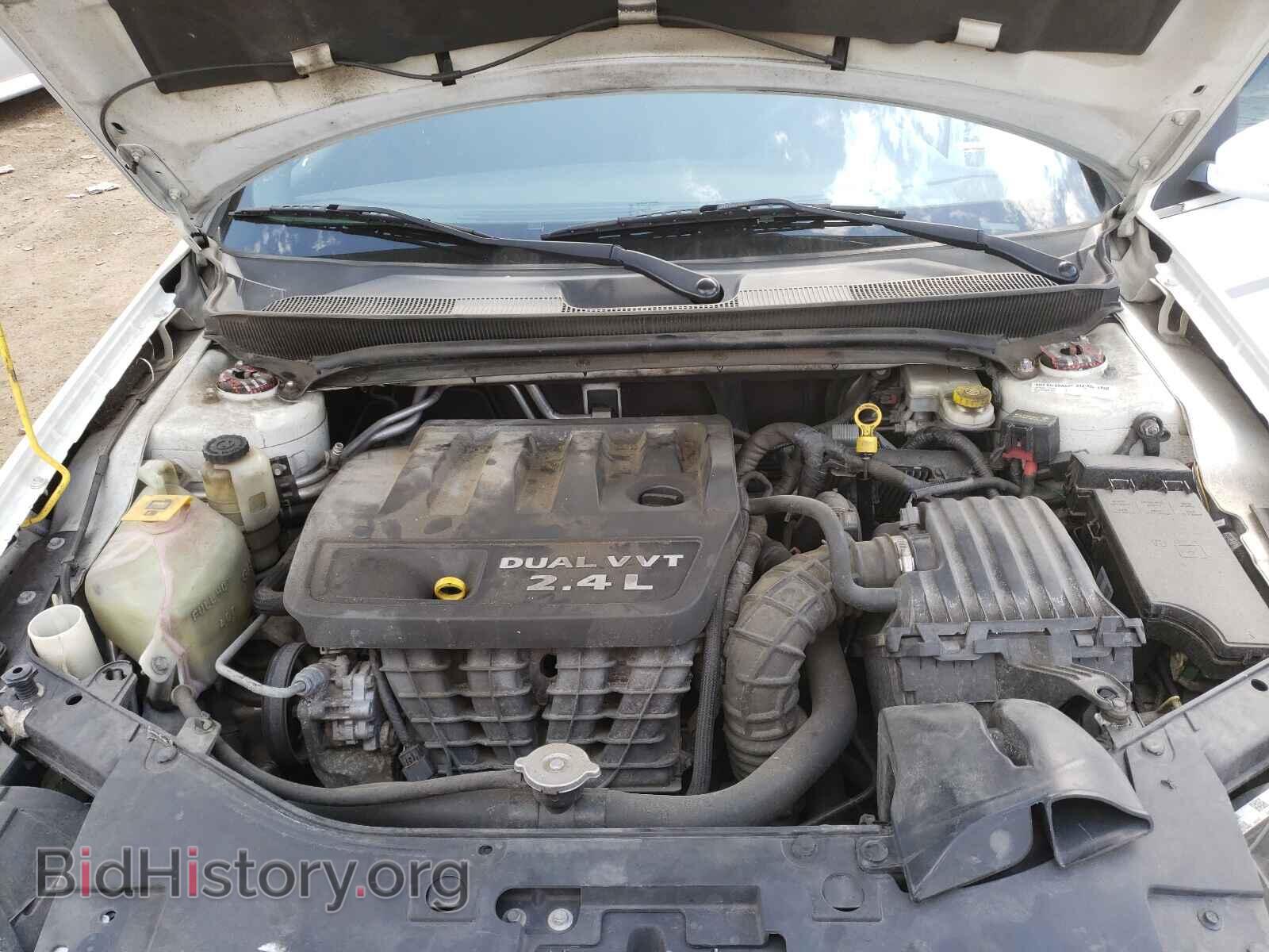 2013 CHRYSLER 200 - VIN: 1C3CCBAB1DN735700 - Фото 7