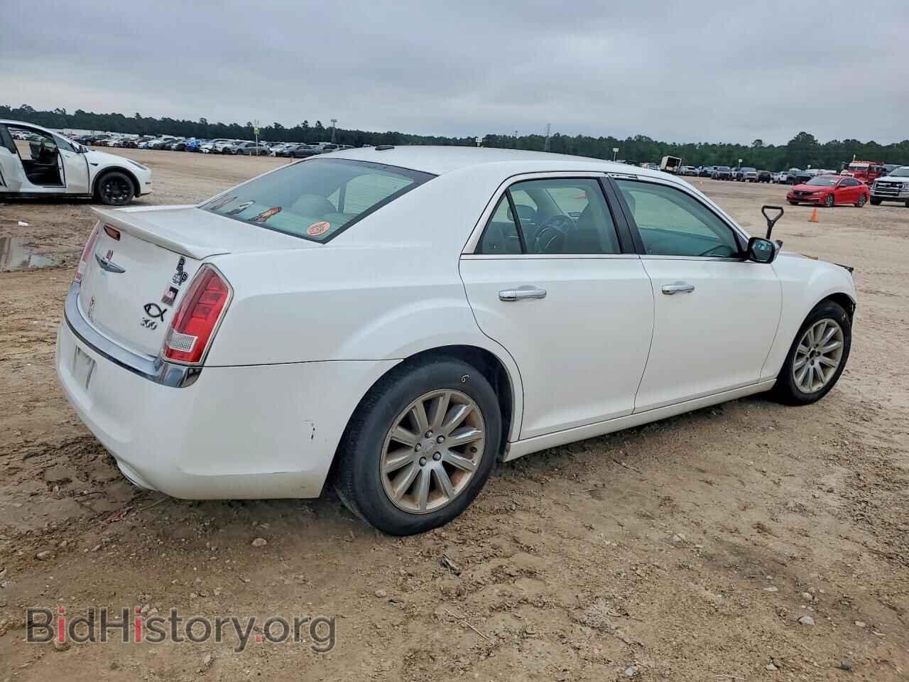2012 CHRYSLER 300 - VIN: 2C3CCACG5CH233041 - Photo 3