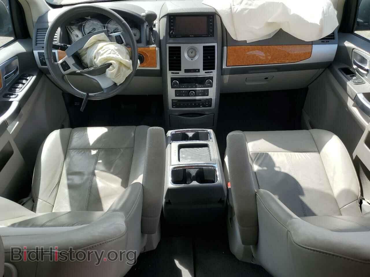 2009 CHRYSLER MINIVAN - VIN: 2A8HR64X09R652938 - Фото 8