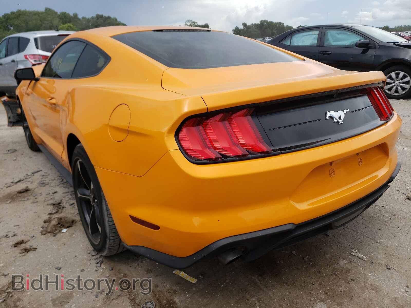 2018 FORD MUSTANG - VIN: 1FA6P8TH1J5108188 - Фото 3
