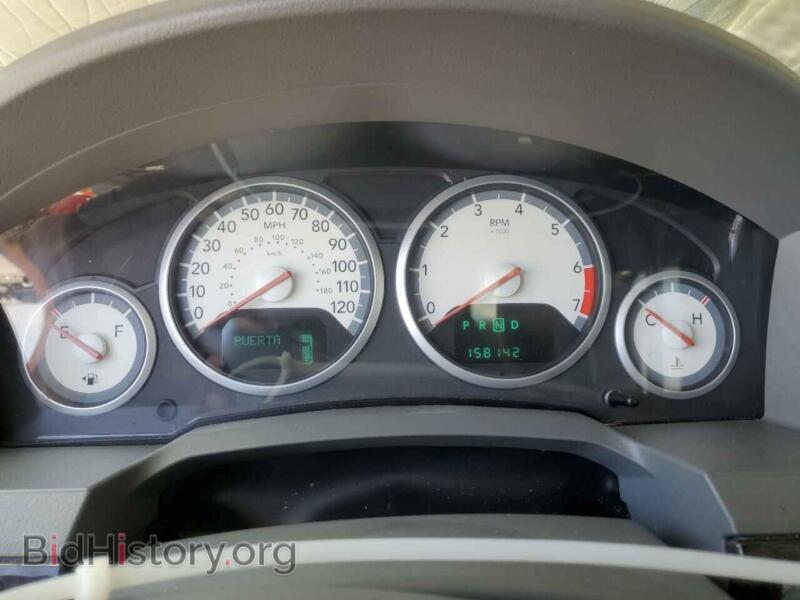 2010 Dodge CARAVAN (VIN 2D4RN5DX4AR123324) — photo 9 of 14