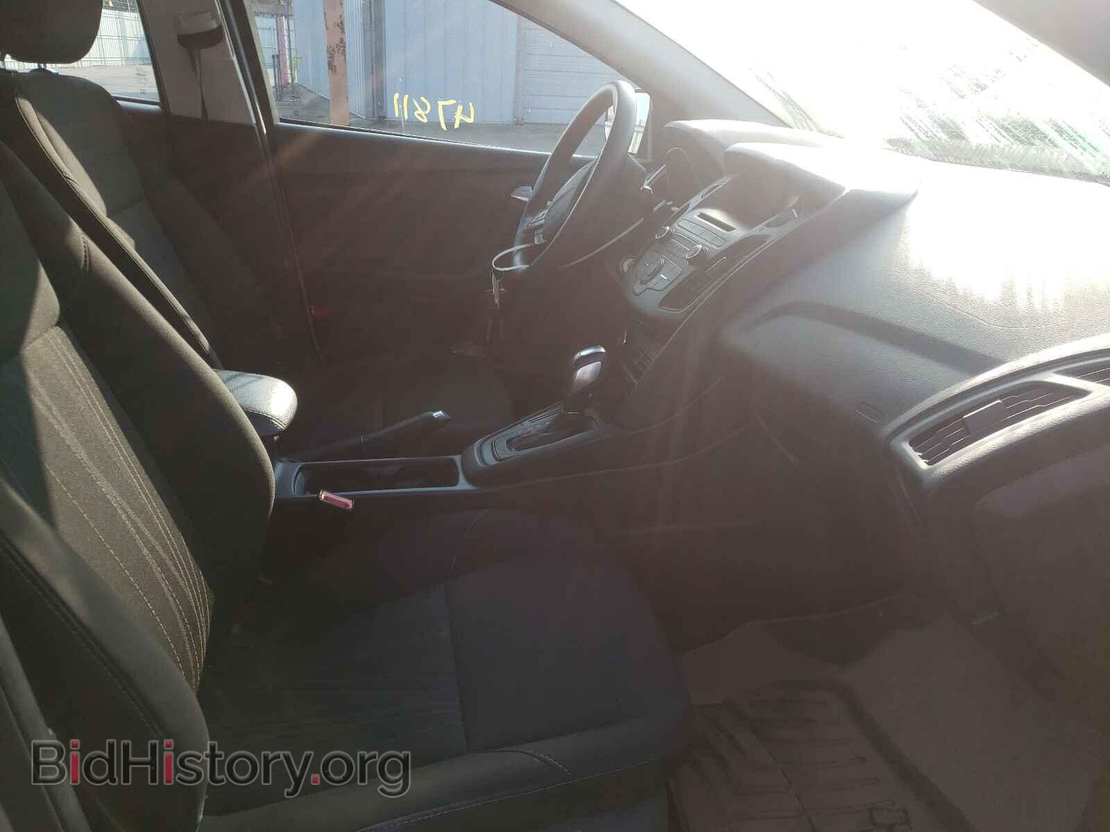 2016 FORD FOCUS - VIN: 1FADP3F2XGL276837 - Photo 5