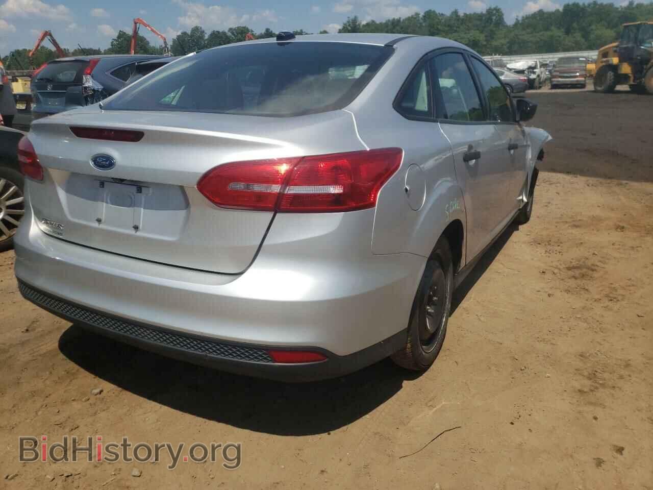 2016 FORD FOCUS - VIN: 1FADP3E2XGL207910 - Фото 4