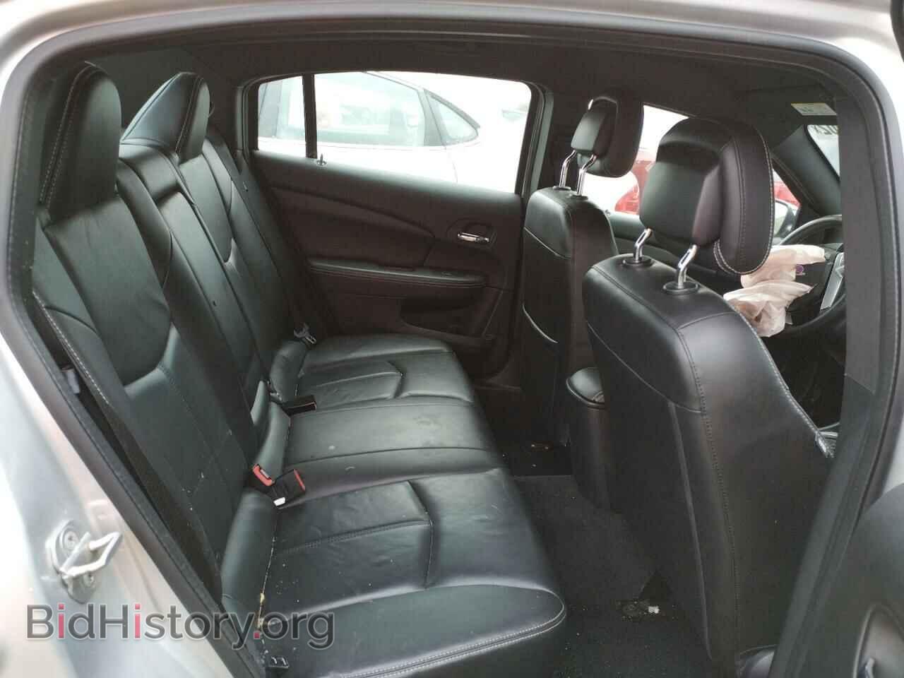 2011 CHRYSLER 200 - VIN: 1C3BC2FB1BN525373 - Фото 6