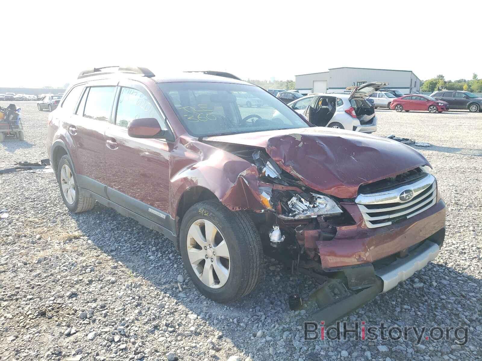 Photo 4S4BRBKC2B3335145 - SUBARU OUTBACK 2011