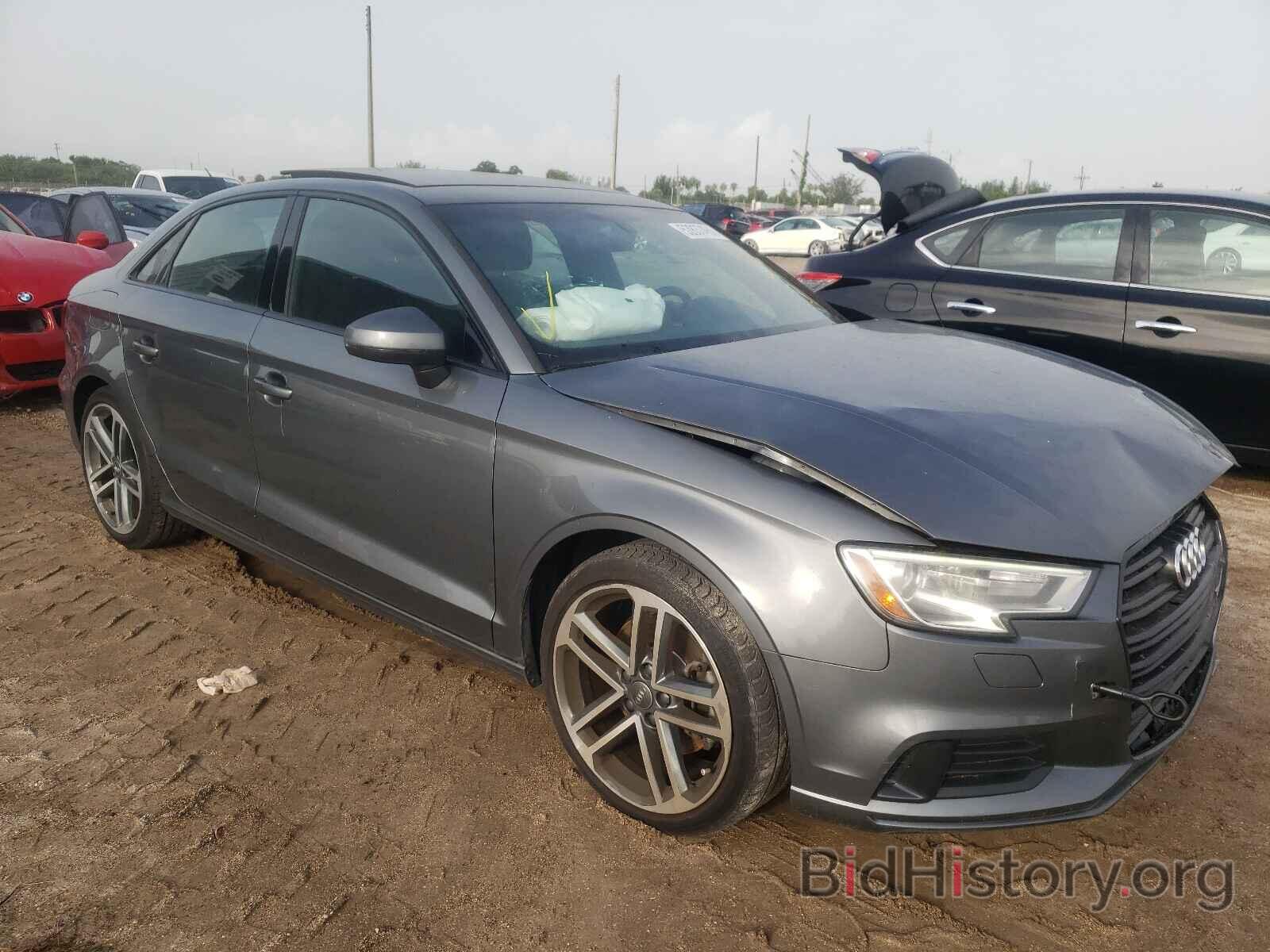 Photo WAUAUGFF6KA112521 - AUDI A3 2019